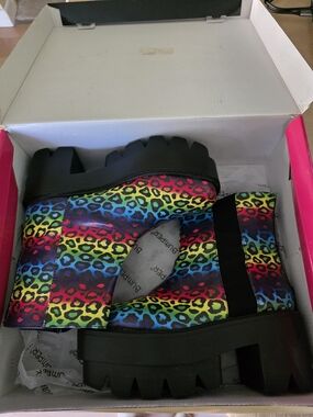 Bumper Rainbow Leopard Print Chunky Platform Winter Boots